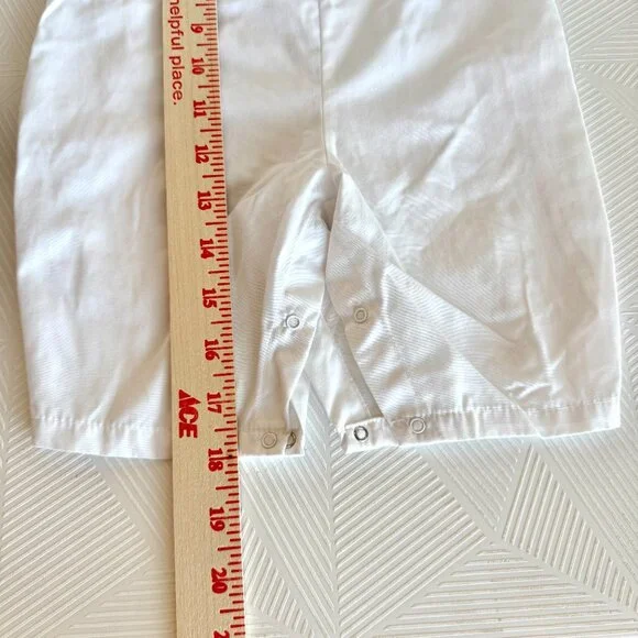 Petit Ami Christmas Smocked Romper 6 Months White Holiday Outfit Stockings - Picture 9 of 11